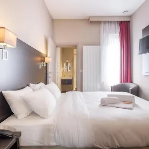 Hotel Budget